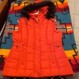 Zip up/button up vest